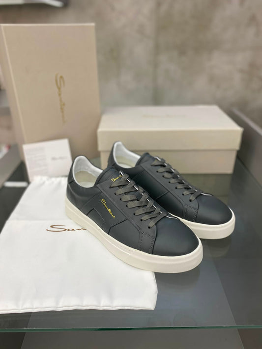 Santoni