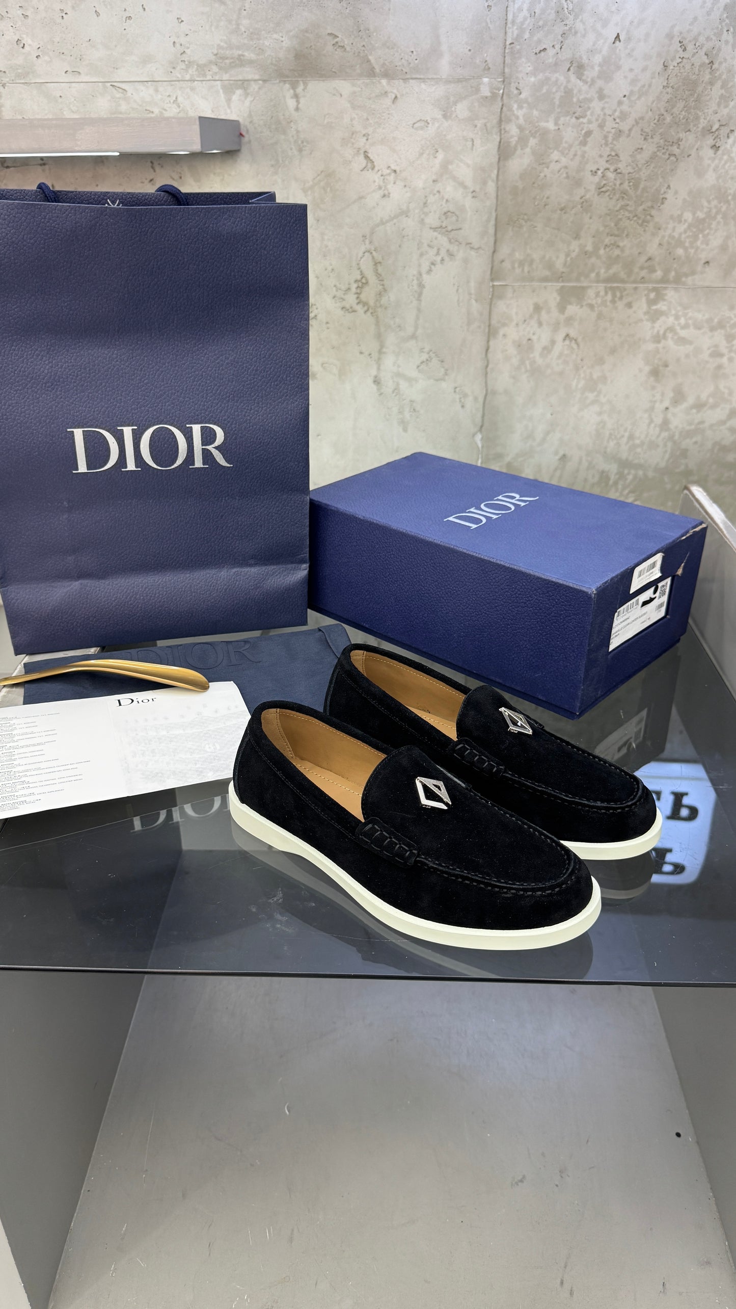 Dior