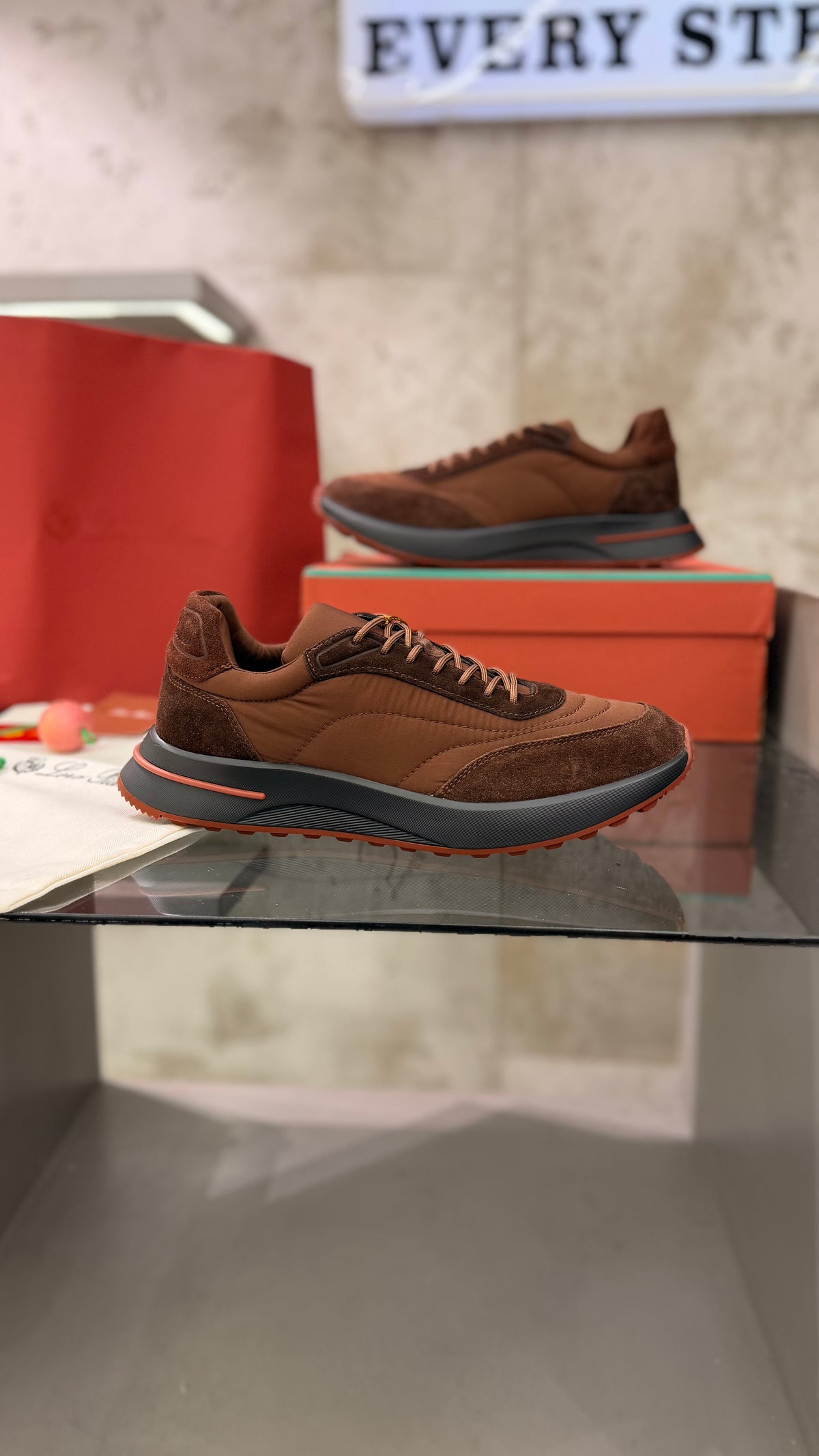 Loropiana