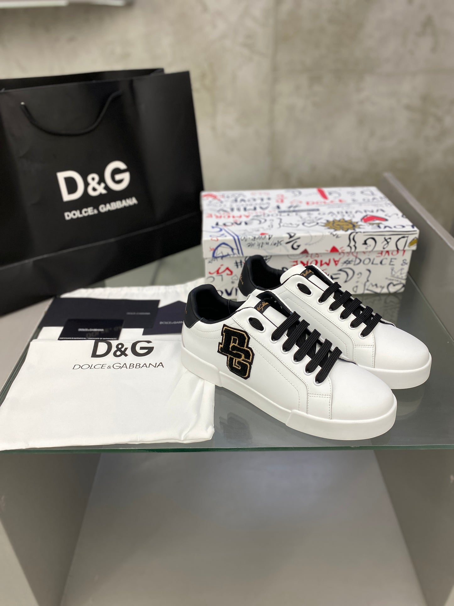 Dolce & Gabbana Sneakers 03