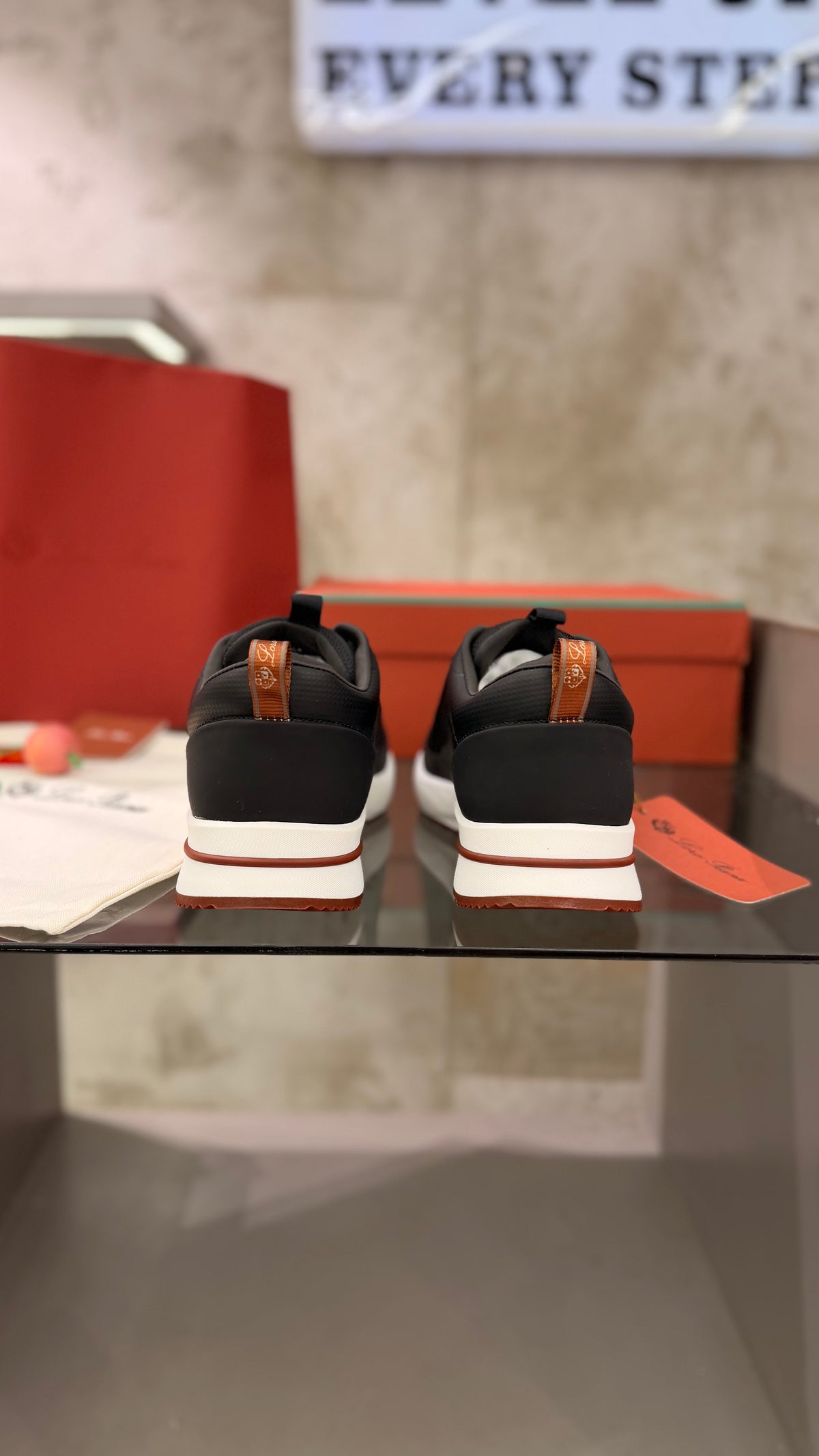 Loropiana