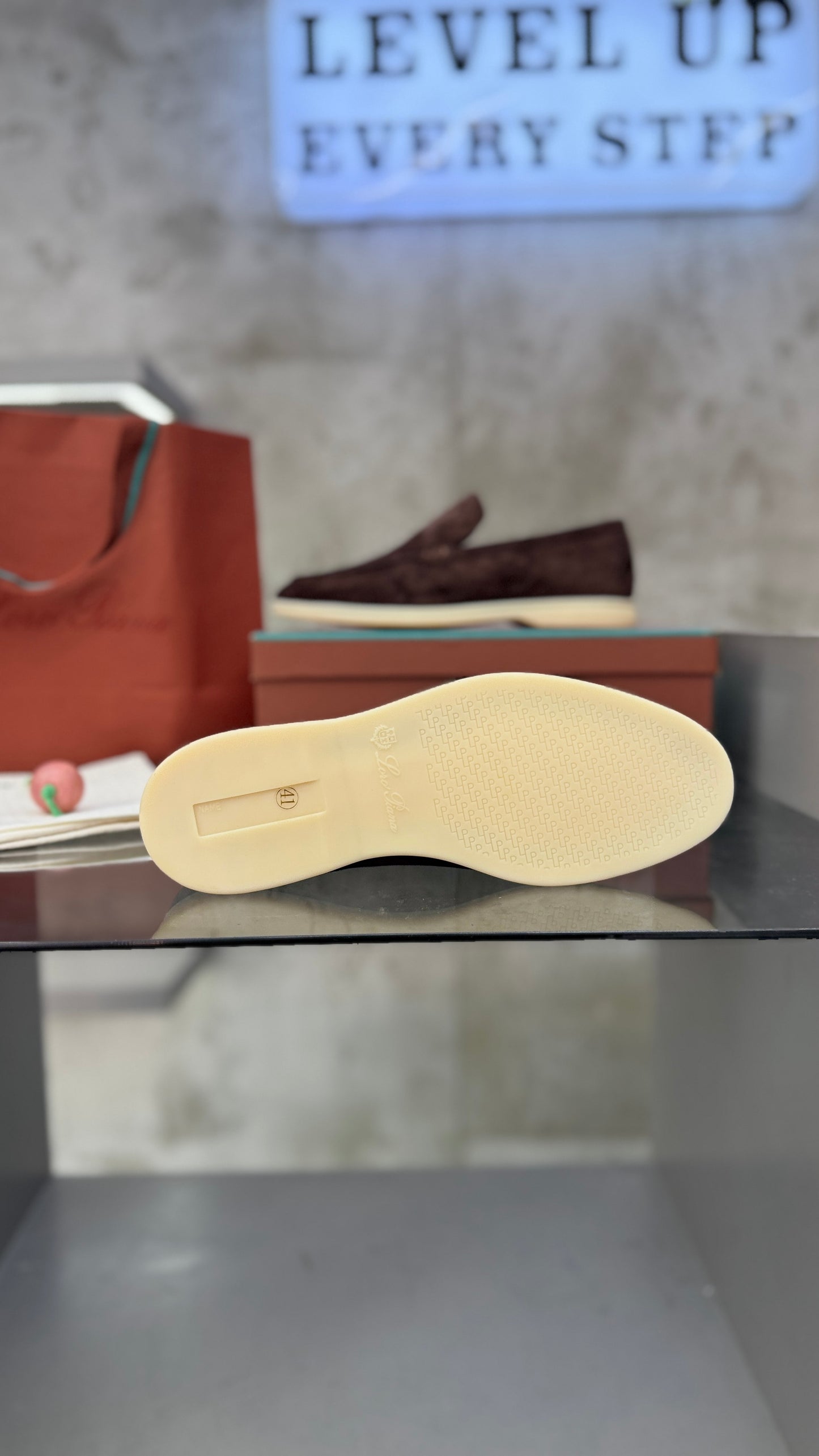 loropiana