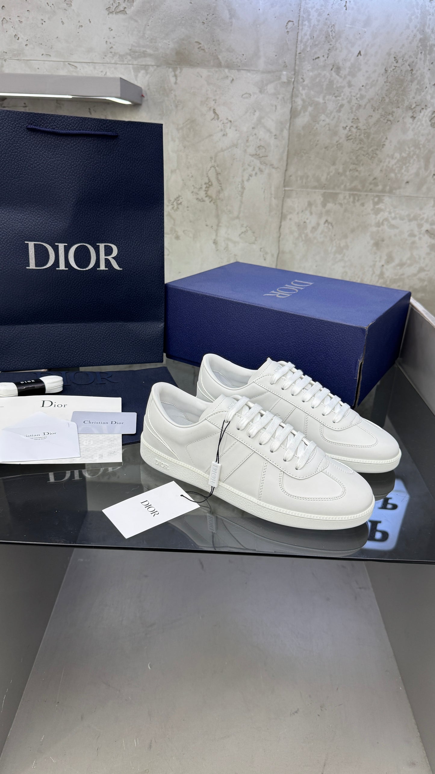 Dior