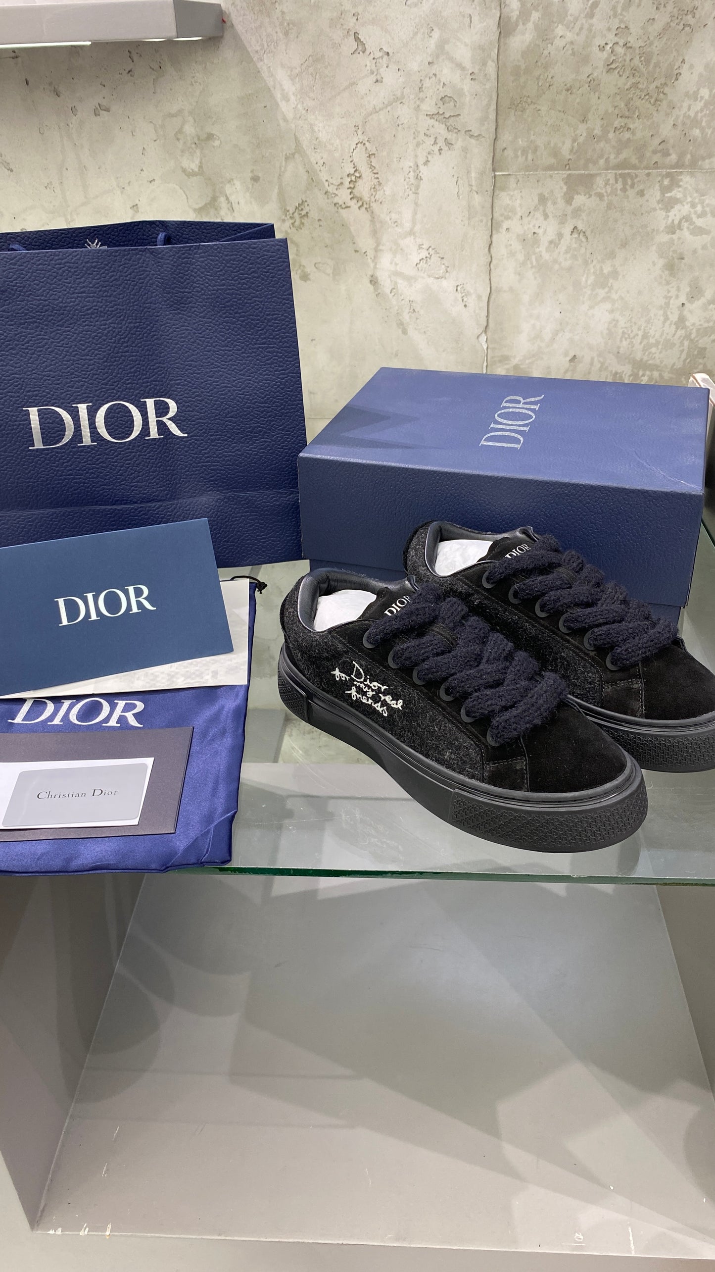 Dior