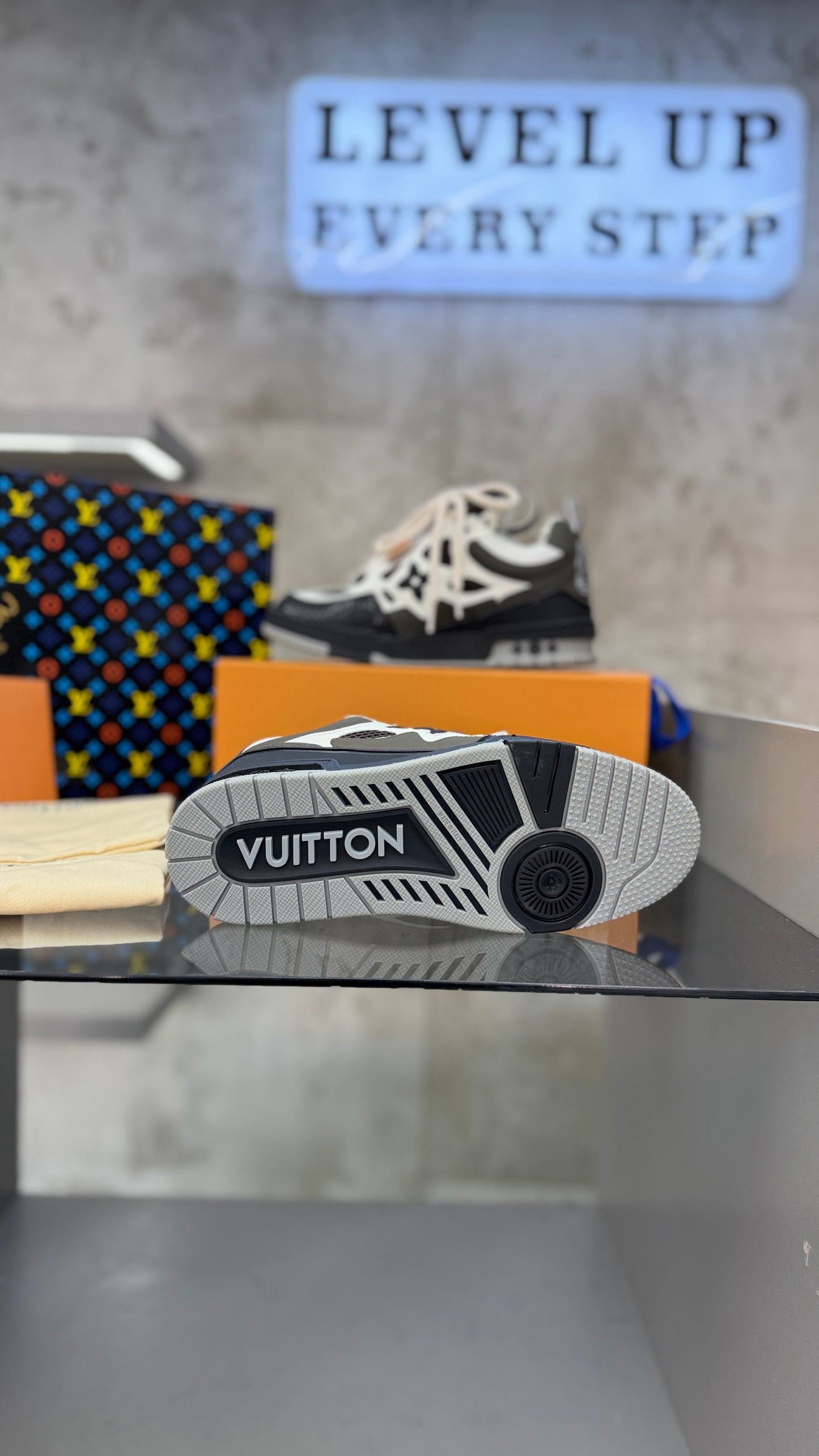 louis vuitton
