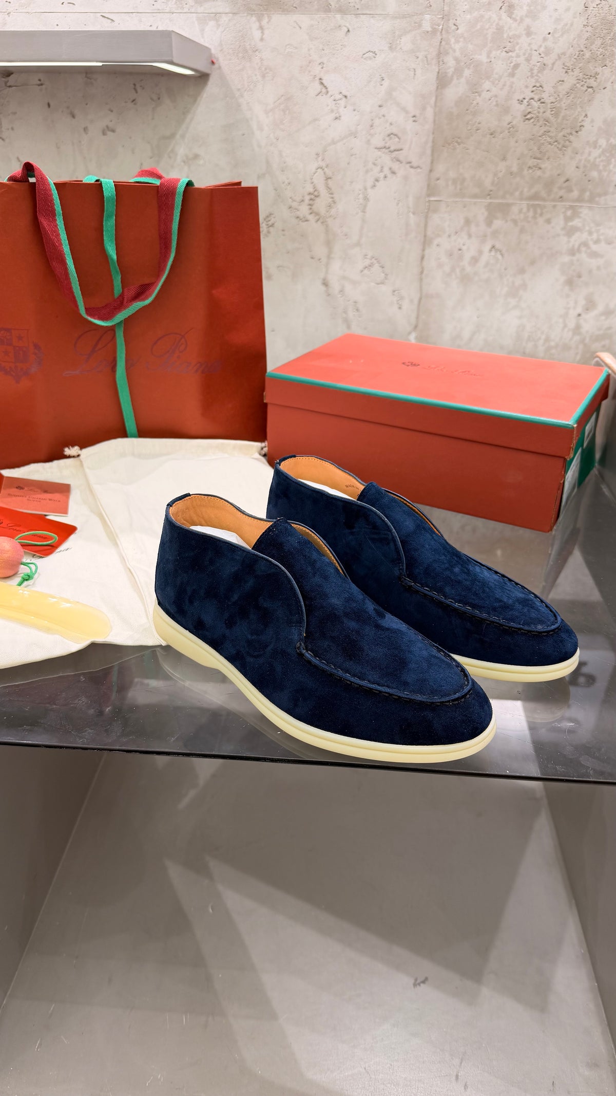 Loropiana