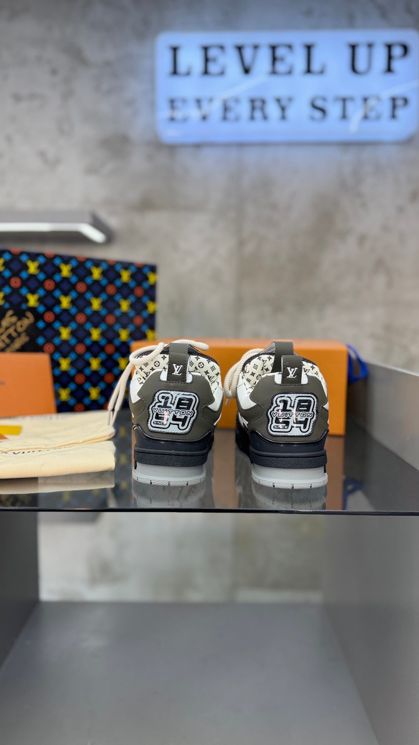 louis vuitton