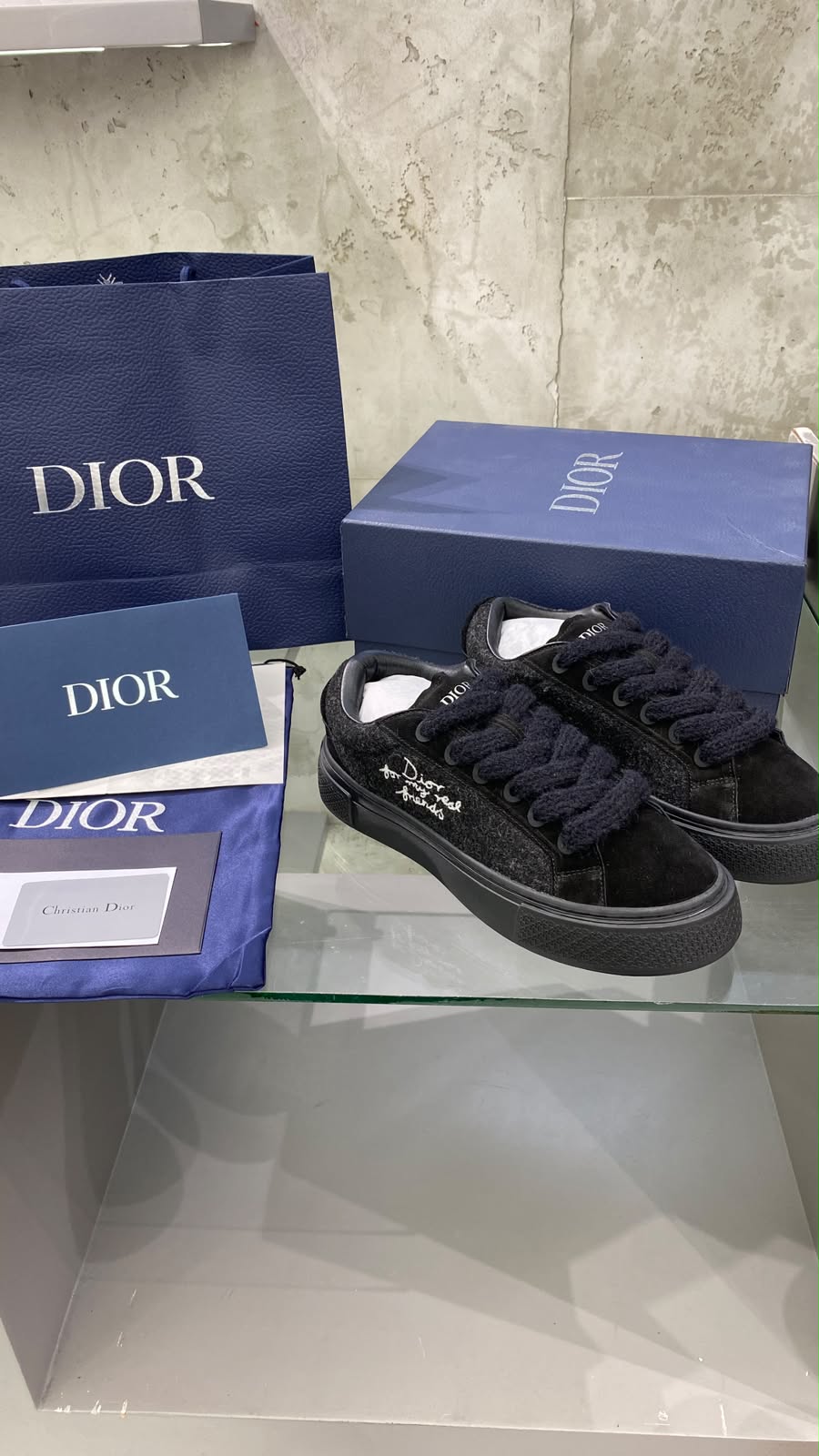Dior