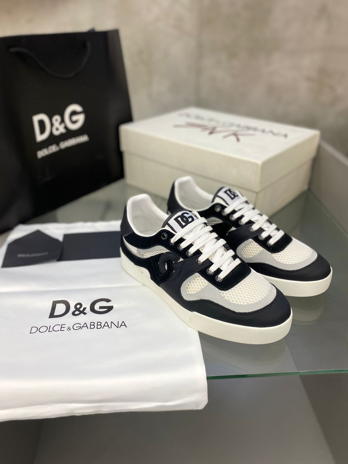 Dolce & Gabbana Sneakers 04
